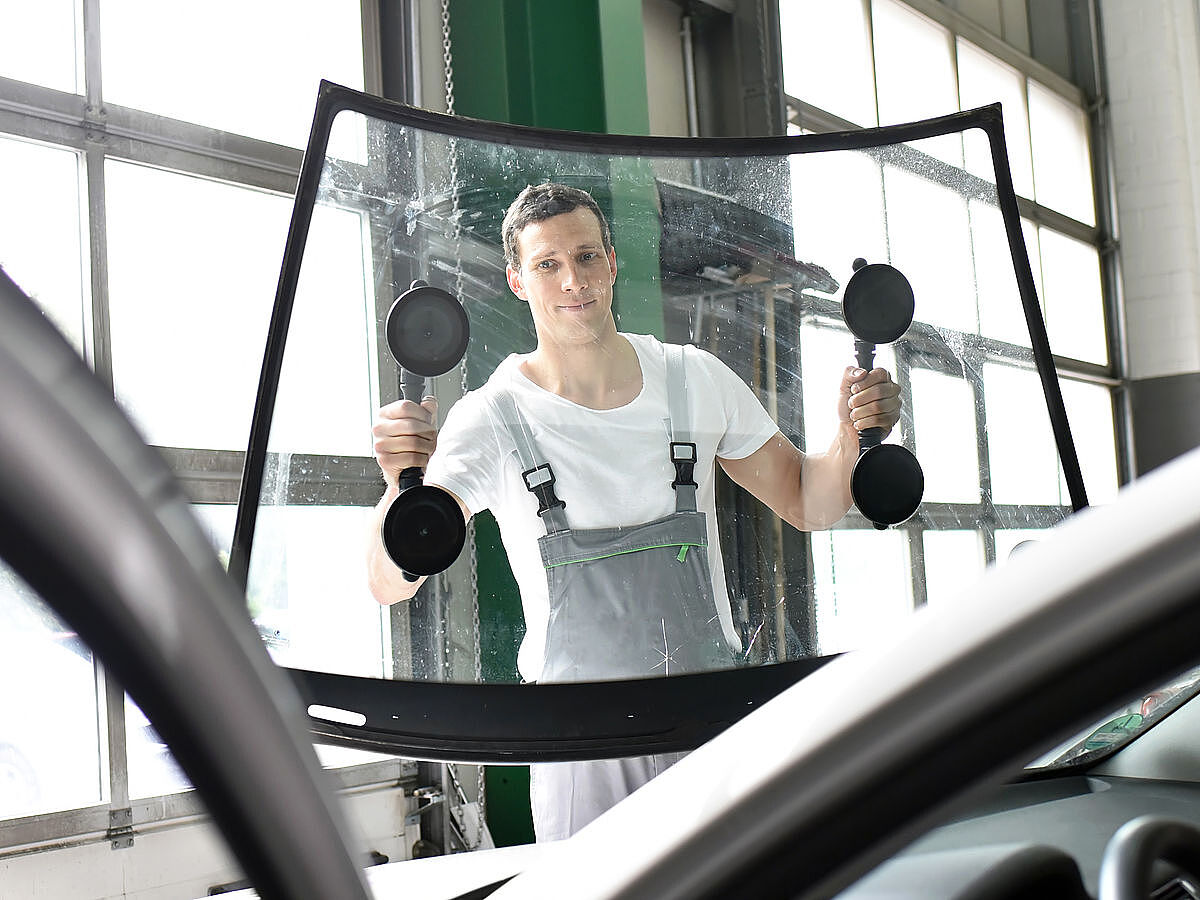 Windschutzscheibenreparatur