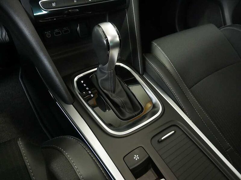 Renault Megane Grandtour Intens E-TECH Plug-in 160