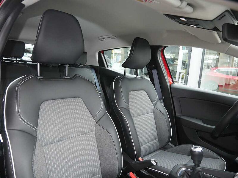 Renault Clio INTENS TCe 90